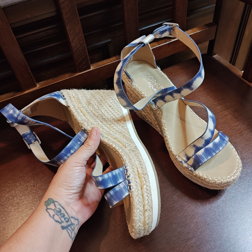Stylish Coconuts by Matisse Blue Tie-Dye Platform Sandals Sz 10 Espadrille - Picture 6 of 13